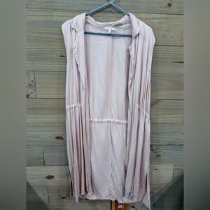 Maurices Blush Pink Sleeveless Vest